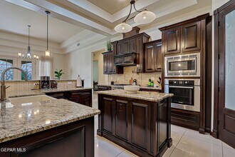 13452 Emerald Falls Dr in Horizon City, TX - Building Photo - Building Photo