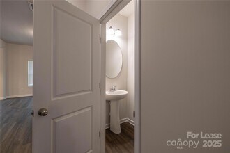 138 S Bell Ave, Unit 4C in Albemarle, NC - Building Photo - Building Photo