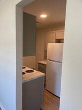 5799 Sledge St, Unit A in Hanahan, SC - Building Photo - Building Photo