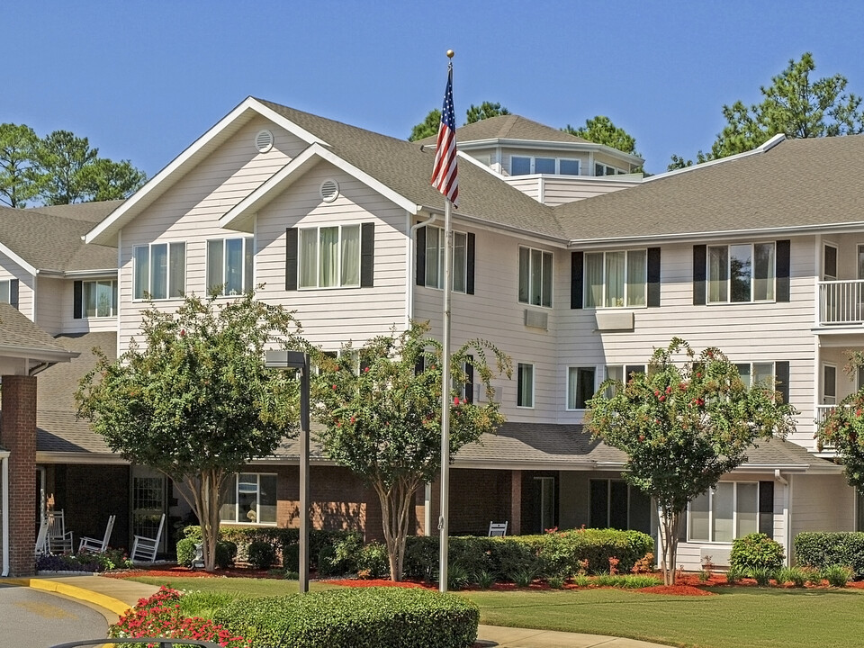 Edgewood Downs Senior Independent Living in Beaverton, OR - Building Photo