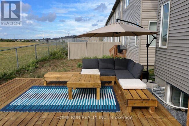 153 Bending Way in Ottawa, ON - Building Photo - Building Photo