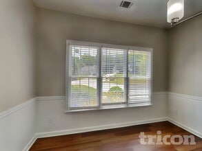 610 Dana Pointe Ct in Lawrenceville, GA - Building Photo - Building Photo