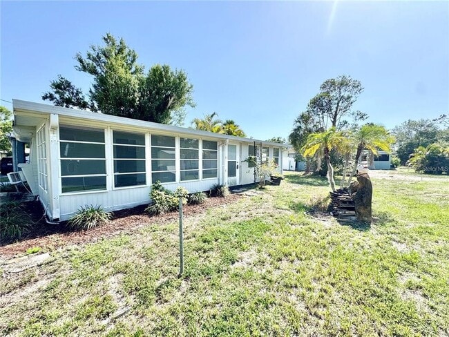 162 Sapodilla St
