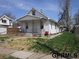 5311 S 39th St in Omaha, NE - Building Photo