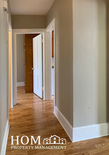1021 N 4th St, Unit .5 in Mankato, MN - Building Photo - Building Photo