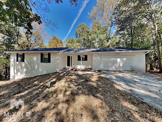 property at 2600 King George Ct NE
