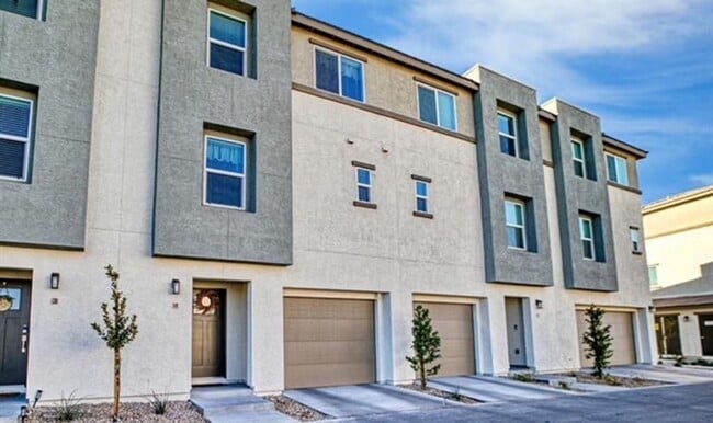 property at 2795 Atomic Tangerine Wy