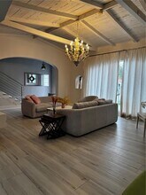 3470 Sheridan Ave in Miami Beach, FL - Building Photo - Building Photo