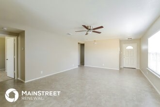 3743 Candleglenn in San Antonio, TX - Building Photo - Building Photo