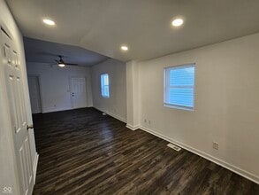 2121 Webb St in Indianapolis, IN - Building Photo - Building Photo