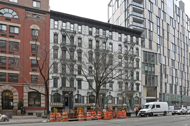 192 Sixth Avenue in New York, NY - Foto de edificio - Building Photo