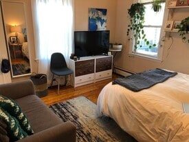 17 Endicott Ave, Unit 6 in Somerville, MA - Building Photo