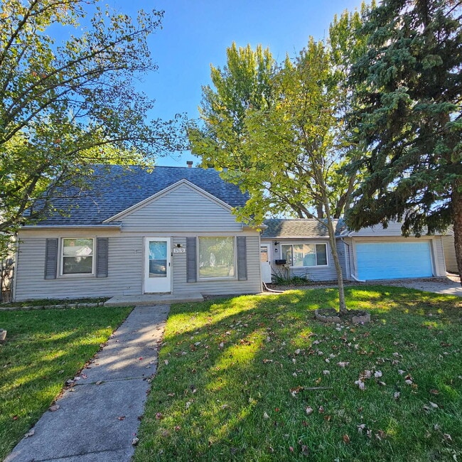 property at 17670 Lincoln Ave
