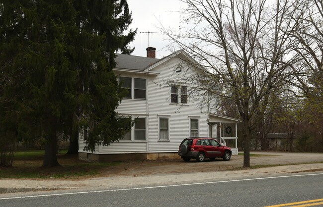 40 Berkshire School Rd in Sheffield, MA - Building Photo - Building Photo