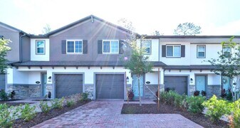 287 Cape Honeysuckle Pl in Sanford, FL - Building Photo