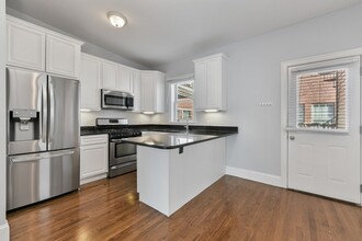 4122 Chester Ave in Cleveland, OH - Foto de edificio - Building Photo