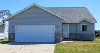 436 23rd Ave N in Sartell, MN - Building Photo