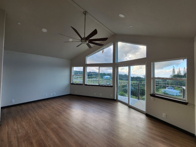 756 Awalau Rd in Haiku, HI - Building Photo - Building Photo