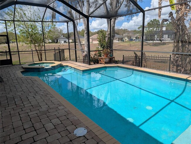 538 Westchester Hills Ln in Valrico, FL - Building Photo - Building Photo