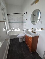 28 W Madison Ave in Collingswood, NJ - Building Photo