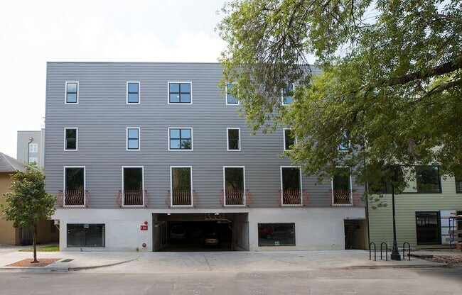 911 W 22nd St in Austin, TX - Building Photo - Building Photo