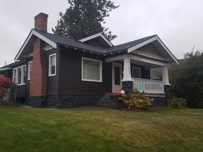 property at 330 E 30th Ave