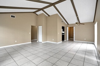 3124 W Burke St in Tampa, FL - Building Photo - Building Photo