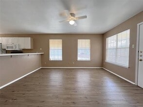 1023 Fannin St in Denton, TX - Building Photo - Building Photo