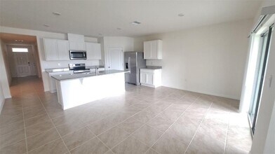 7117 Painted Bunting Wy in St. Cloud, FL - Building Photo - Building Photo