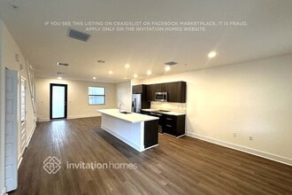 10437 NW 82nd St in Doral, FL - Building Photo - Building Photo