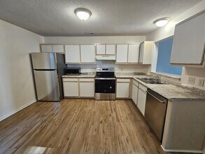 1202 Pueblo Dr in Jacksonville, NC - Building Photo - Building Photo