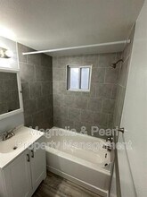 1608 Fillmore St in Caldwell, ID - Foto de edificio - Building Photo