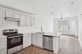 Heritage Pointe in Austin, TX - Foto de edificio - Building Photo