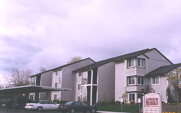 Willamette Falls Court Apartments in Oregon City, OR - Foto de edificio