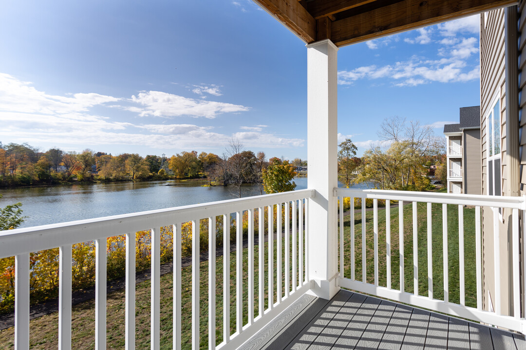 Fobes Island Apartments in Baldwinsville, NY - Foto de edificio