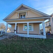 2301 W Dean Ave in Spokane, WA - Building Photo