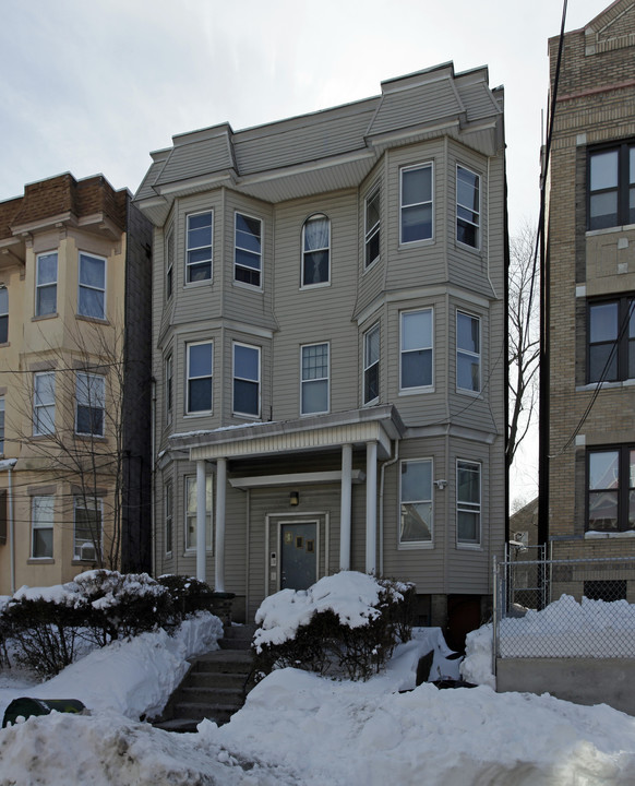 69 Bostwick Ave in Jersey City, NJ - Building Photo