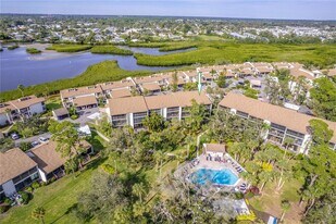812 Bird Bay Way, Unit 309 in Venice, FL - Building Photo
