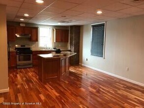 436 Larch St in Scranton, PA - Building Photo - Building Photo