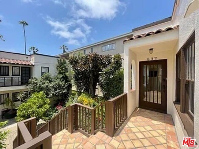 837 5th St in Santa Monica, CA - Building Photo - Building Photo