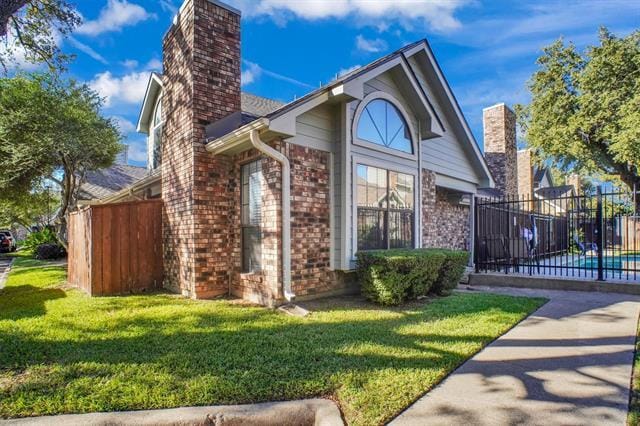 449 Harris St in Coppell, TX - Building Photo