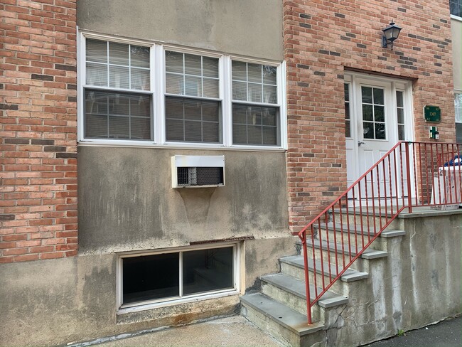 property at 1307 Hope St