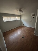 205 Cherry Tree Dr in Asheville, NC - Building Photo - Building Photo