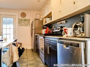 197 College Ave in Somerville, MA - Building Photo - Building Photo