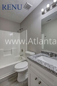 1030 Maple Leaf Ridge photo'