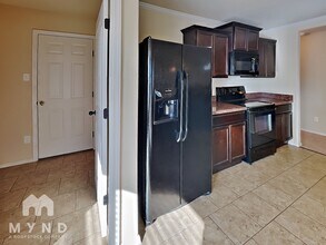 12 Bristol Dr in Cabot, AR - Foto de edificio - Building Photo