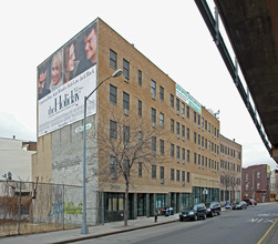 657-669 Meeker Ave in Brooklyn, NY - Building Photo - Building Photo