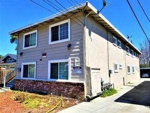 366 S Willard Ave in San Jose, CA - Foto de edificio - Building Photo