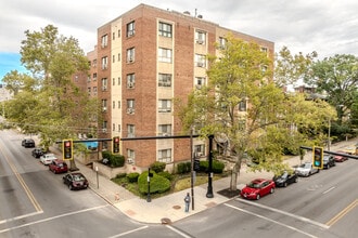 Washington Place Apartments in Columbus, OH - Building Photo - Building Photo