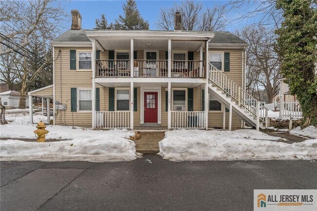 20 Willow Ave in Bloomsbury, NJ - Building Photo - Building Photo